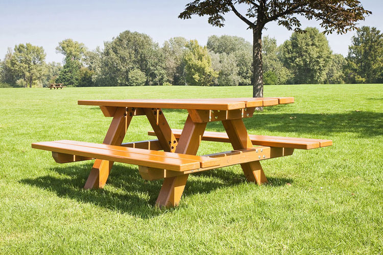 How to Build a Folding Picnic Table